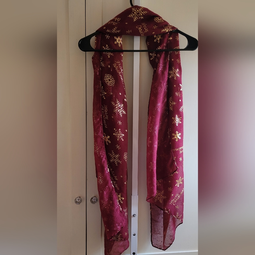 Holiday scarf